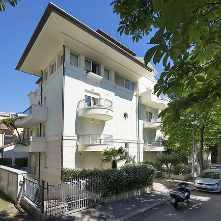 Residence Hamilton Riccione Luaran gambar