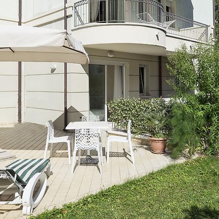 Residence Hamilton Riccione Luaran gambar