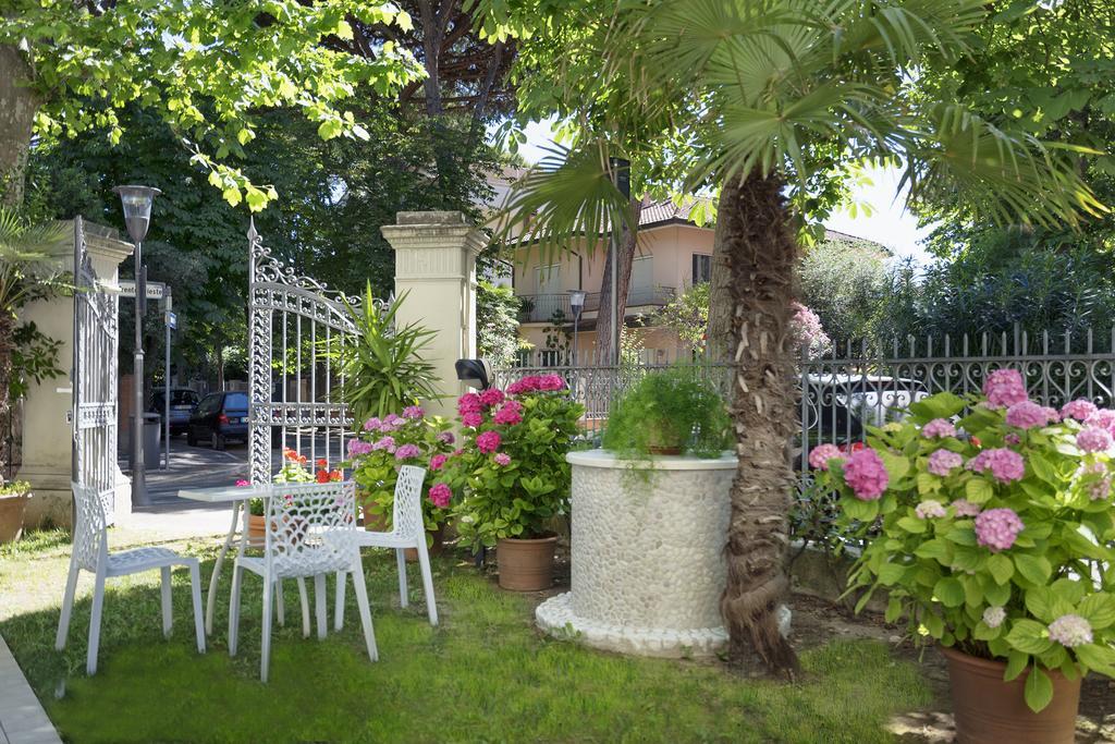 Residence Hamilton Riccione Luaran gambar